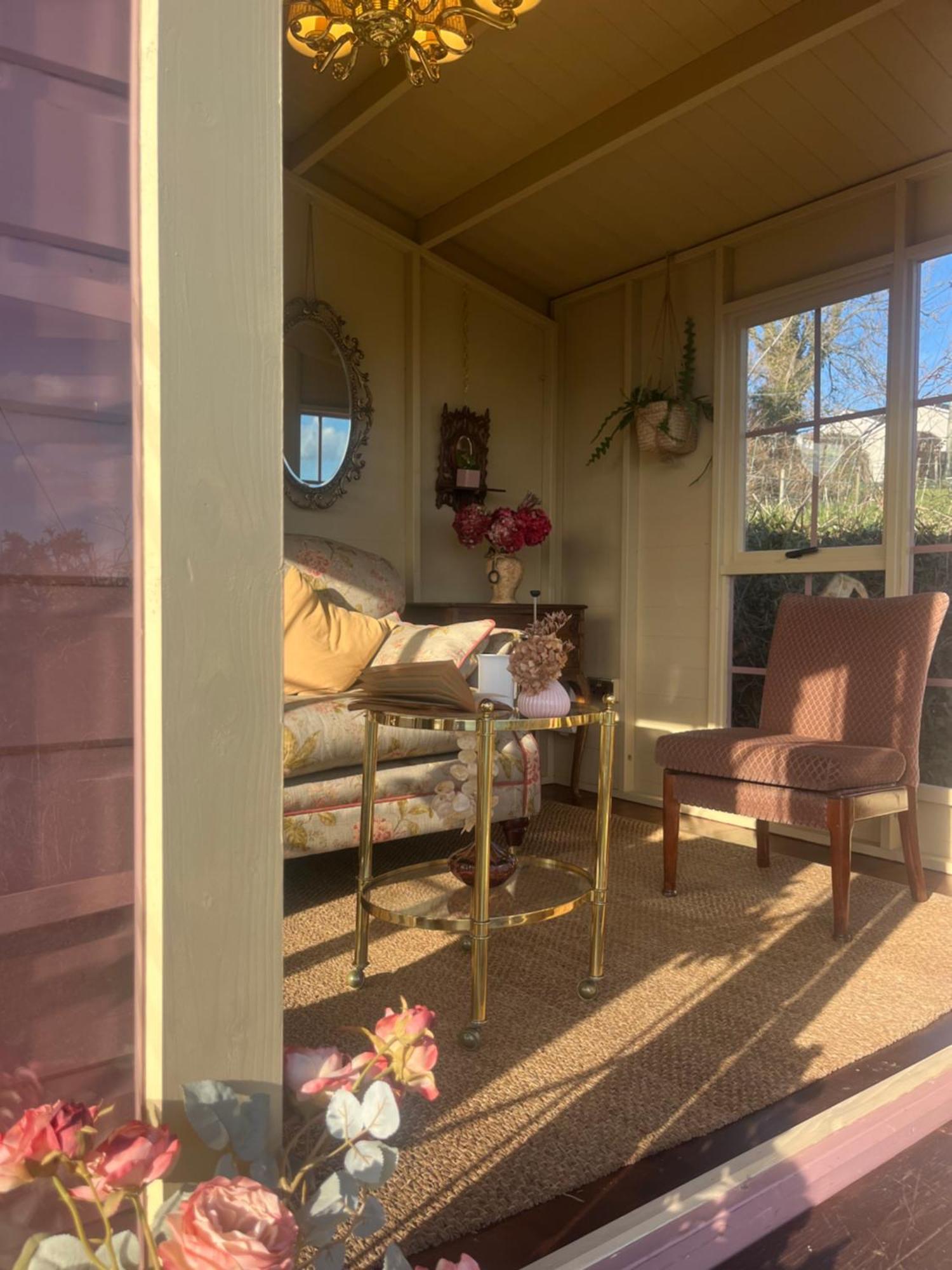 The Pink Cottage Upstairs Suite & Garden Summer Room Whitehead Екстер'єр фото
